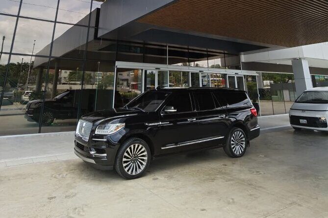 Luxury transportation Service Santiago to Puerto Plata - What you actually get: private and exclusive, door-to-door style