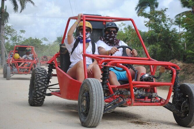 Macao Beach Buggy Tour - Cocoa and coffee at a typical Dominican house