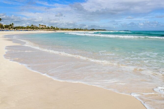 Majestic Colonial - Round Trip Shuttle - Punta Cana Airport - Price and Value: $80 Per Group Up to 6 (How That Can Really Pencil Out)