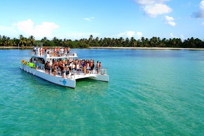 Marinarium Snorkeling Cruise from Punta Cana - First stop: Marinarium animal exhibit before you hit the water