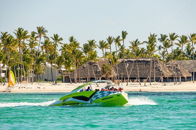 Parasailing Yacht Experience in Punta Cana - Photos on the Way Down: Budgeting for the Camera