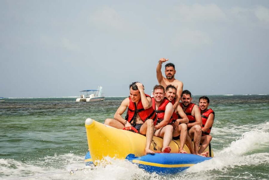 Party Boat and Snorkelling in Punta Cana - Open bar, snacks, and the drink reality: how to plan your spending