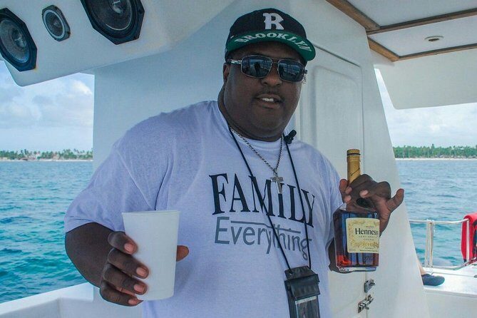 Private Adult Only Hip Hop Party Boat with Live DJ - Price and What $79 Buys You (And What It Doesn’t)