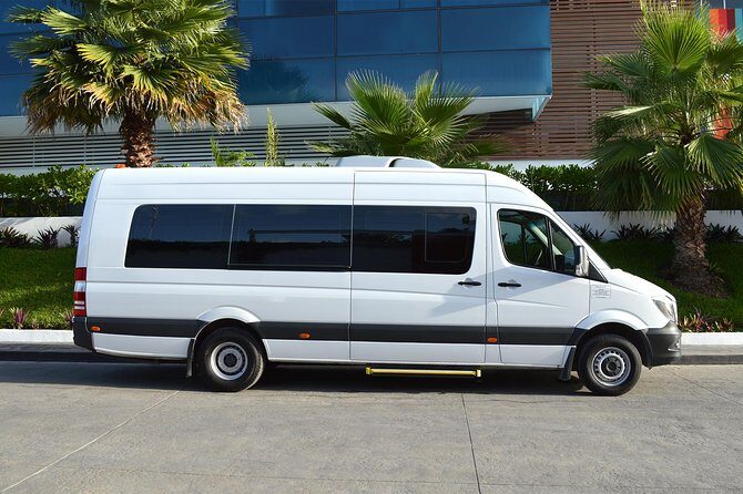 Private Arrival Transfer: Puerto Plata International Airport to Hotels (1 - 6) - Price and vehicle reality: what $62.05 really means