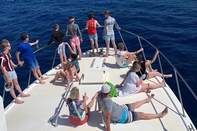 Private Cruise on a Hatteras 52 - Sosua Beach Start: The Moment You See the Boat and Crew
