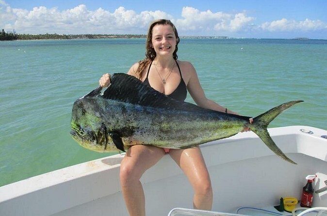Private Fishing Charter in Punta Cana (Emmanuel) - Jellyfish Beach and the Transition to Ceviche: Two Parts of One Meal