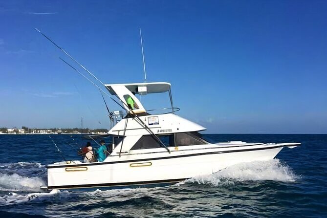 Private Fishing charter Punta Cana (Alondra) - Private means all attention on you