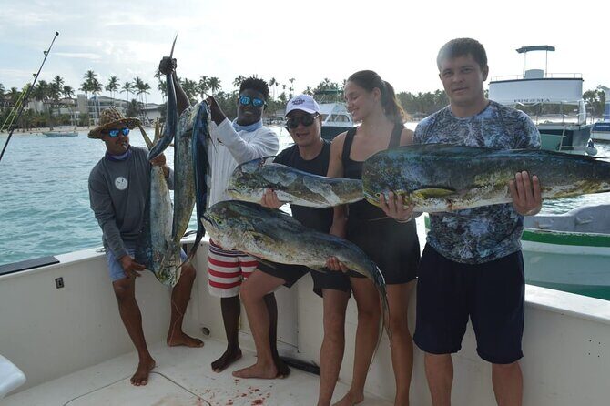 Private Fishing charter Punta Cana (Alondra) - Entering The Deep: What the Private Charter Feels Like