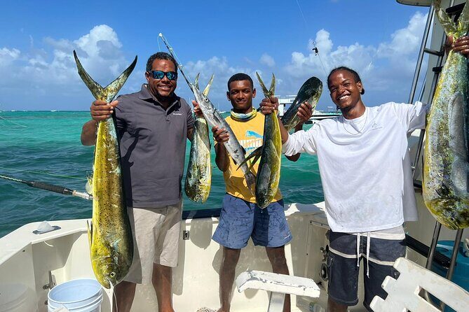Private Fishing charter Punta Cana (Alondra) - How the Crew Helps You Catch: Skill Is Part of the Value