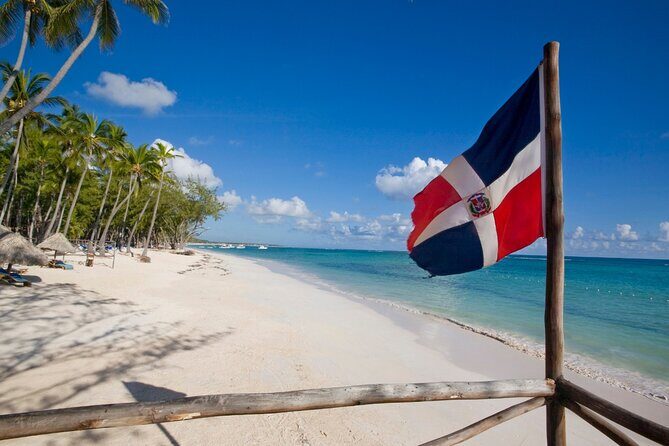 Private Full Day Beach Tour in Puerto Plata - Stop 1: Cocoa and chocolate on the way to the coast