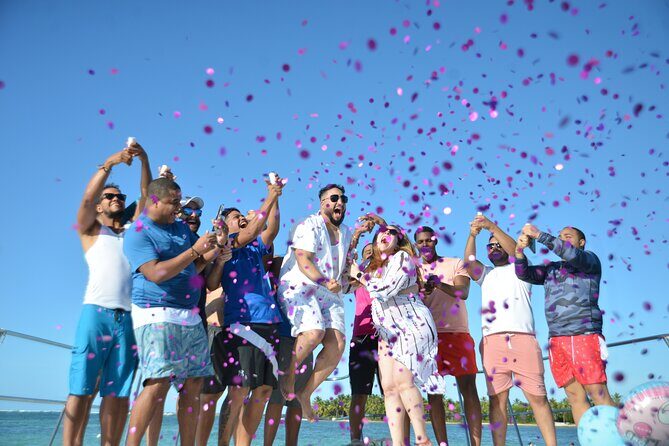 Private Party Boat Cruise: Sound System, Open Bar, Natural Pool - Sound System, Open Bar, and the Party-Relax Balance