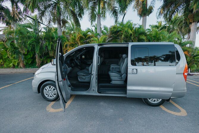 Private Punta Cana Airport Transfers from/to the Hotel 1 ó 2 way - Price and value: $35 per group up to 8