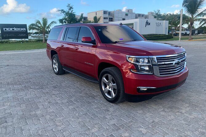 Private Santo Domingo Airport (SDQ) Transfers To La Romana & Bayahibe Hotels - Finding Your Driver: The Name Sign and the Exit Hall Meeting Point