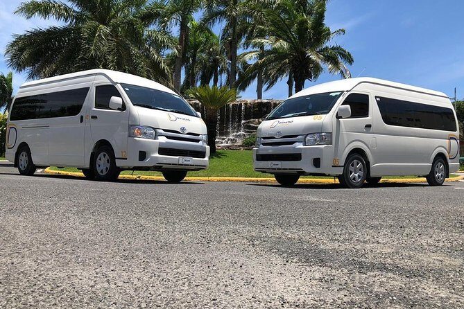Private transfer between Punta Cana airport and Riu hotel - Punta Cana Airport To Riu Hotel: The Real Value of a 30-Minute Private Ride