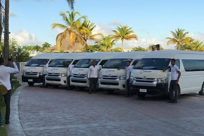 Private Transfer Punta Cana Airport and Hotel Melia Caribe - Meeting point at Meliá Caribe Beach Resort: start where you actually are