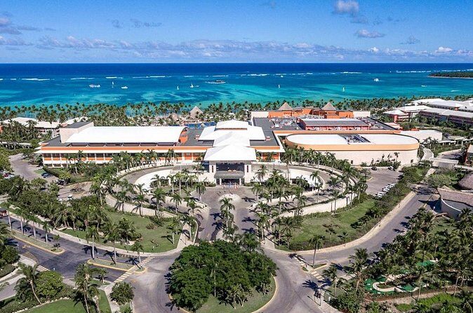 Private Transfer Punta Cana Airport to/from Barcelo Bavaro Palace - The return ride: Barcelo Bavaro Palace to PUJ