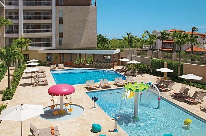 Private Transfer Punta Cana Airport to/from Dreams Dominicus La Romana - Your arrival at Dreams Dominicus La Romana: what the handoff should feel like