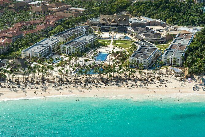 Private Transfer Punta Cana Airport to/from Hideaway by Royalton - Why a private PUJ transfer to Hideaway by Royalton is worth it