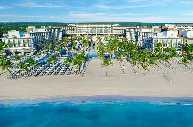 Private Transfer Punta Cana Airport to/from Hyatt Zilara Punta Cana - Communication that reduces stress (SMS and mobile ticket)