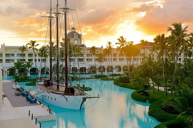 Private Transfer Punta Cana Airport to/from Iberostar Grand Bavaro - Why This Punta Cana Transfer Feels Less Stressful Than the Usual Options