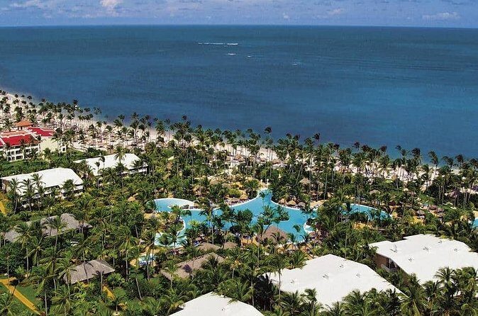 Private Transfer Punta Cana Airport to/from Melia Punta Cana Beach - Communication by SMS and a mobile ticket: the anti-stress combo