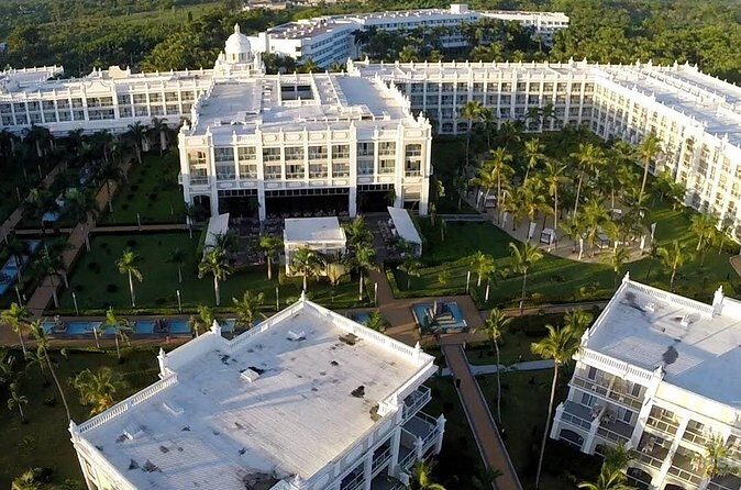 Private Transfer Punta Cana Airport to/from Riu Palace Bavaro - Price and Value: Why $40 Per Group Can Be Worth It