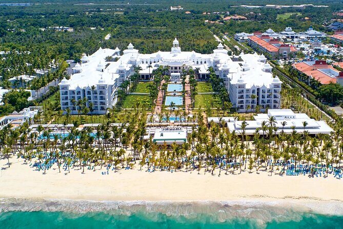 Private Transfer Punta Cana Airport to from Riu Palace Punta Cana - Price and logistics: $40 per group for up to 6 people