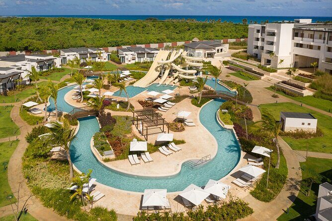 Private Transfer Punta Cana Airport to or from Dreams Macao - The SMS from Julio: getting the pickup details right