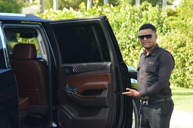 Private Transfer VIP Suburban Punta Cana Airport from/to Hotels - Finding Your Driver Fast: Terminal A vs Terminal B