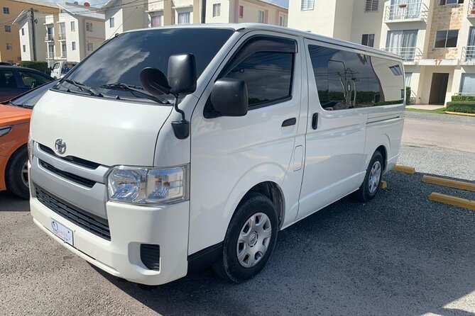Private Transfers – Punta Cana Airport to Bávaro Hotels - How Pickup Works (and Why It Matters for Your Schedule)