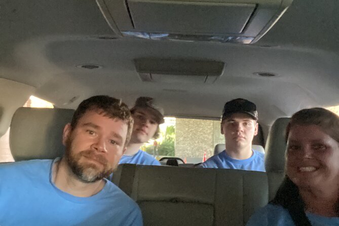Private Transportation Between Punta Cana Airport And Hotels - Human service on both legs: Joseph and Christian’s role in the experience