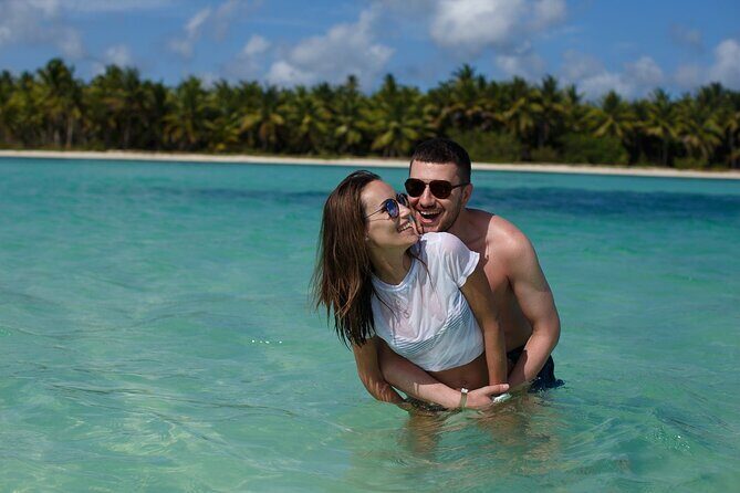 Professional Photo Session at a Bavaro Beach - Pickup and mobile ticket: the small logistics that matter