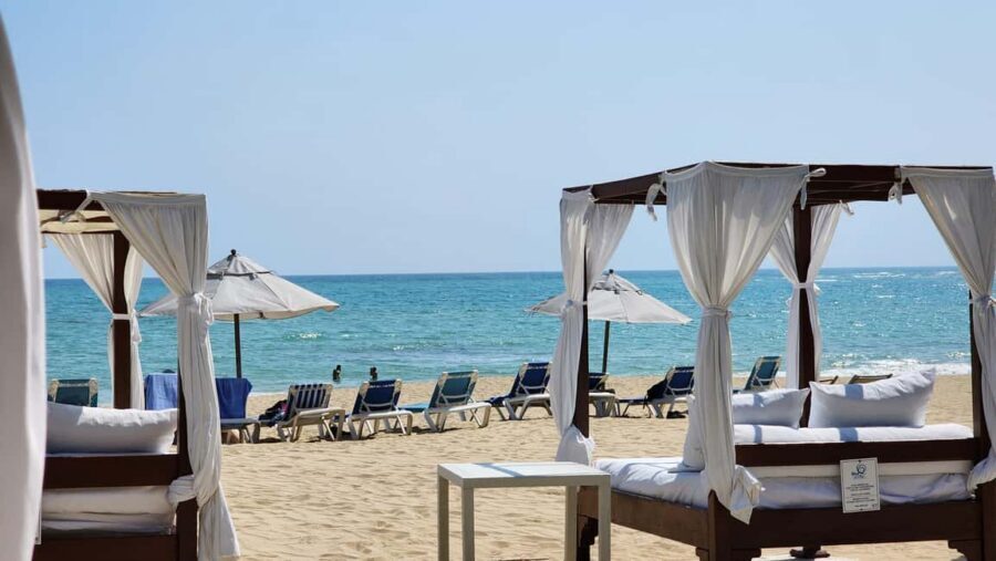 Puerto Plata: City Sightseeing Tour & Beach - Getting oriented: pickup, van ride, and quick photo stops
