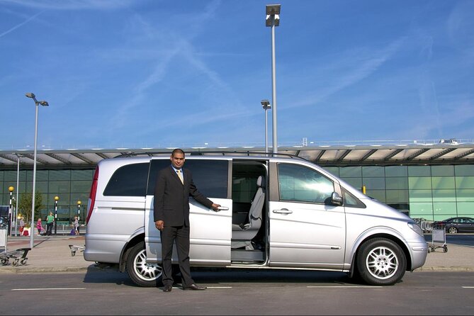 Punta Cana Airport Pick Up - Hotel Transportation Service - Getting to Bavaro, Punta Cana, or Cabeza de Toro in 25–40 Minutes