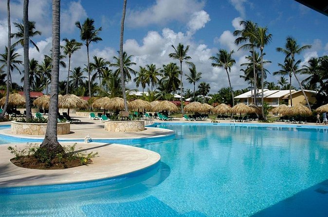 Punta Cana Airport Private Transfer to or from Grand Palladium Bavaro - Price and value: why $40 per group can be the smarter move