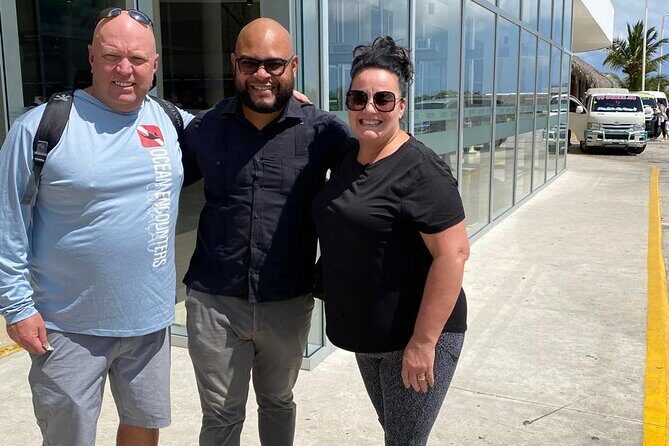 Punta Cana Airport Shuttle to Bávaro and Punta Cana Hotels - Value: How $32 per Group Can Work Well