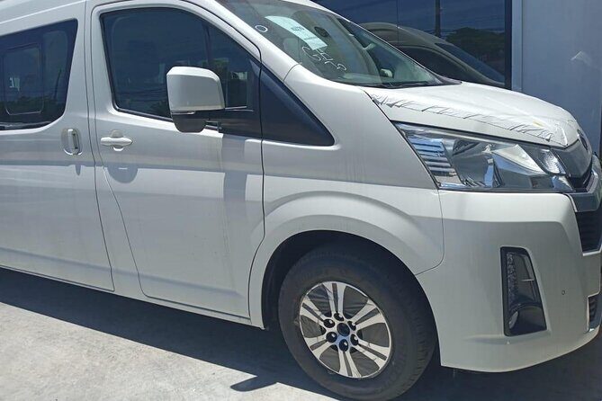 Punta Cana Airport Shuttle to Bávaro and Punta Cana Hotels - Timing, Flight Changes, and 24/7 Support