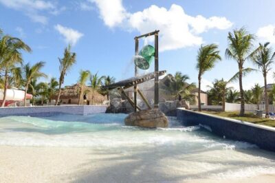 Punta Cana Airport to or from Royalton Splash Private Transfer - A/C Comfort and the ~25-Minute Timeline to Royalton Splash