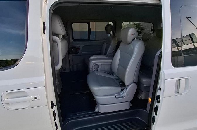 Punta Cana Airport Transfer Bavaro Van - The van ride: A/C comfort, pro driving, and optional baby seats