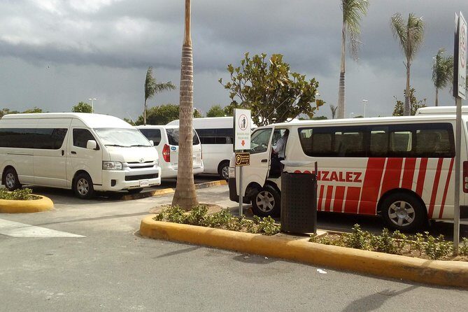 Punta Cana Airport Transfer Service - How Many People Can Ride Together?