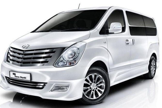 Punta Cana Airport Transfer Service - Pickup at the Airport: Name Signs, Staff Coordination, and Quick Start
