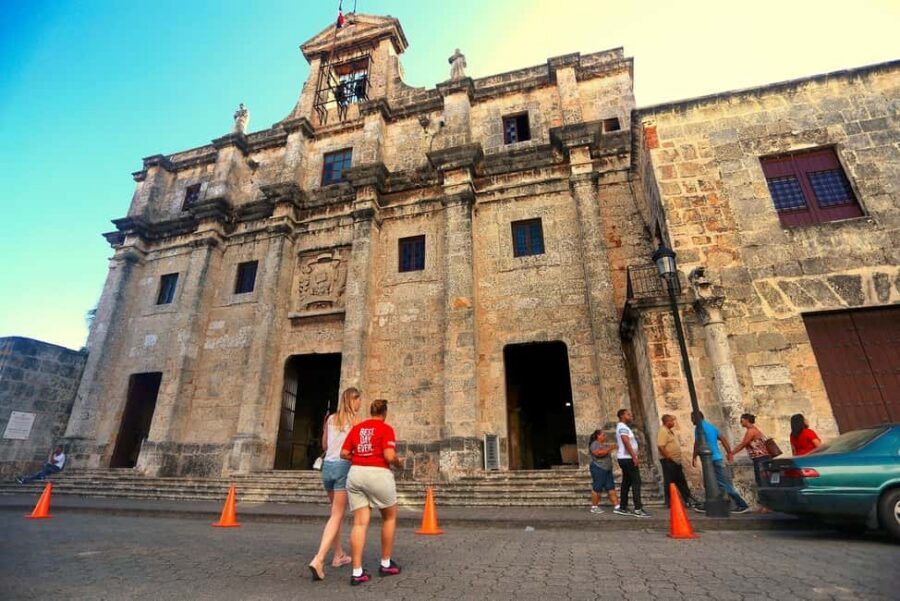 Punta Cana: All-Inclusive Day Trip to Santo Domingo - Catedral Primada de América: the moment that anchors the day