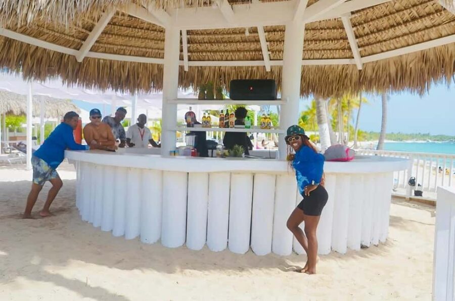Punta Cana: Catalina Island Day Trip with Snorkeling - From Punta Cana to Isla Catalina: an 8-hour day with real travel time