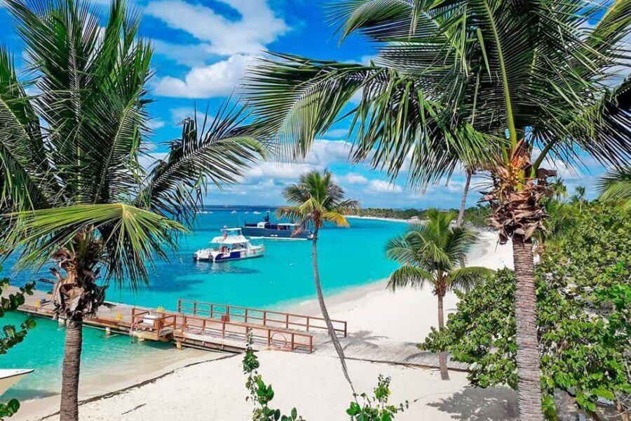 Punta Cana: Catalina Island Snorkeling Trip with Lunch - Catalina Island beach time: the part many people underestimate