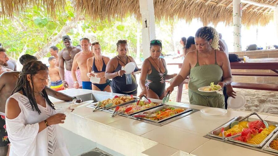 Punta Cana: Catalina Island Trip with Snorkeling - Should you book this Punta Cana Catalina Island snorkeling trip?