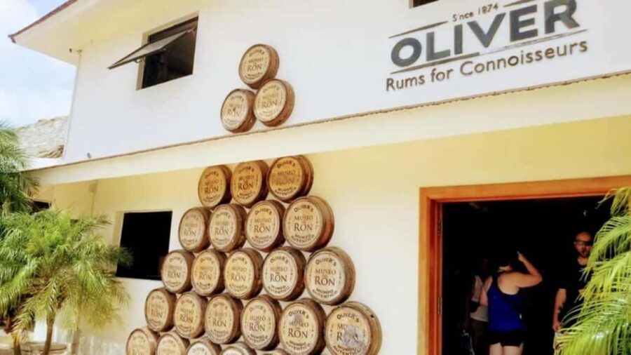 Punta Cana: Don Lucas Cigar, Chocolate, & Rum Tour - Getting to Don Lucas: hotel pickup and a 210-minute plan