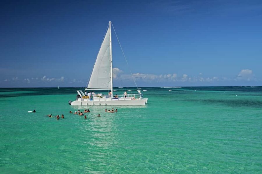 Punta Cana Happy Hour Sailing Cruise - First moments on land: photo stop, safety briefing, and a welcome drink