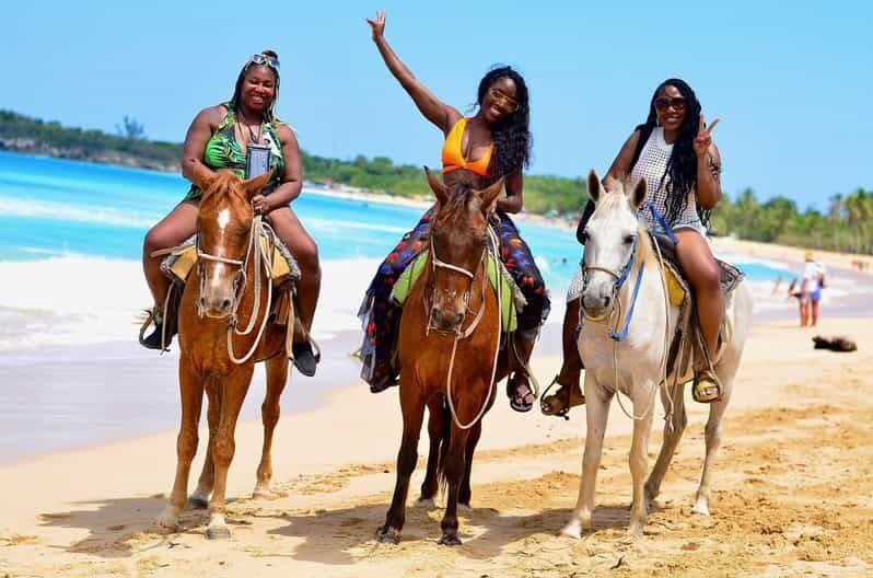 Punta Cana: Horseback riding on the beach with pickup - Practical Tips So Your Ride Feels Easy