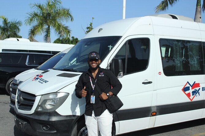 Punta Cana Private Airport Transfer for Uvero Alto Hotels - A/C Private Ride to Uvero Alto Hotels, Straight and Simple
