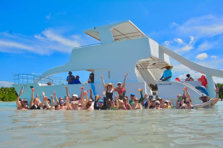 Punta Cana Private Catamaran Cruise, Open Bar & Snorkeling - Cruising time between stops: views, drinks, and a little breathing room